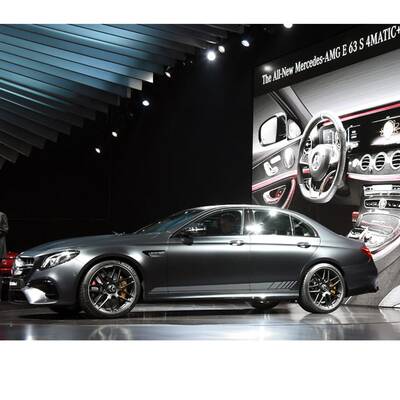 Los Angeles Auto Show 2016