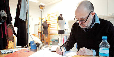 Lacroix macht Haute-Couture für die Oper