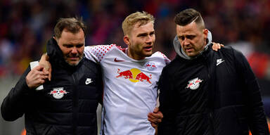 Leipzig-Schock! Laimer schwer verletzt