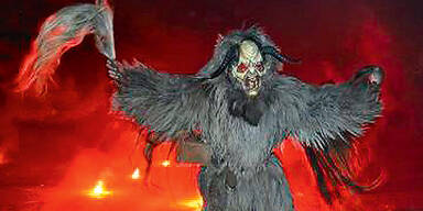 Krampus geht in Flammen auf