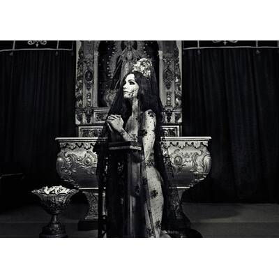 Paz Vega & Rebecca Mir im Lambertz Kalender 2012