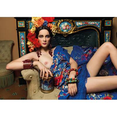 Paz Vega & Rebecca Mir im Lambertz Kalender 2012