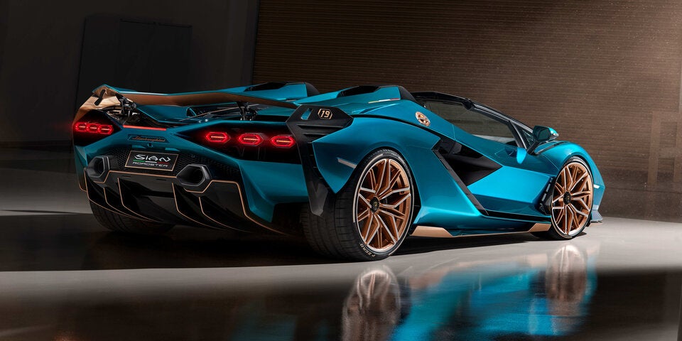 Erster Hybrid-Lambo jetzt auch als Roadster