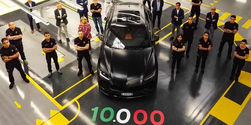 Lamborghini hat schon 10.000 Urus verkauft