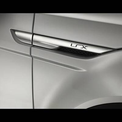 Freelander bekommt sportlichen Bruder