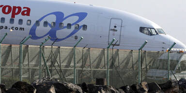 Flugzeug in Lanzarote kam von der Landebahn ab