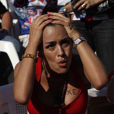 Larissa weinte bei Paraguays WM-Out