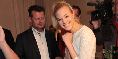 Riesen-Empfang für Larissa