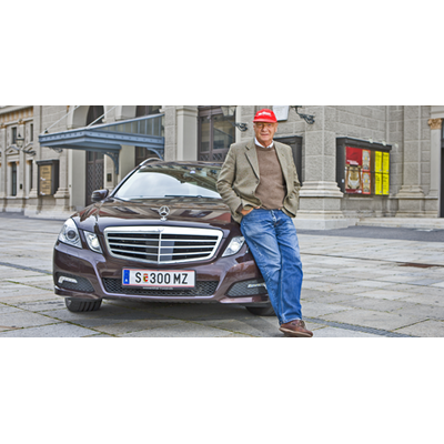Niki Lauda testet den E250 CDI T