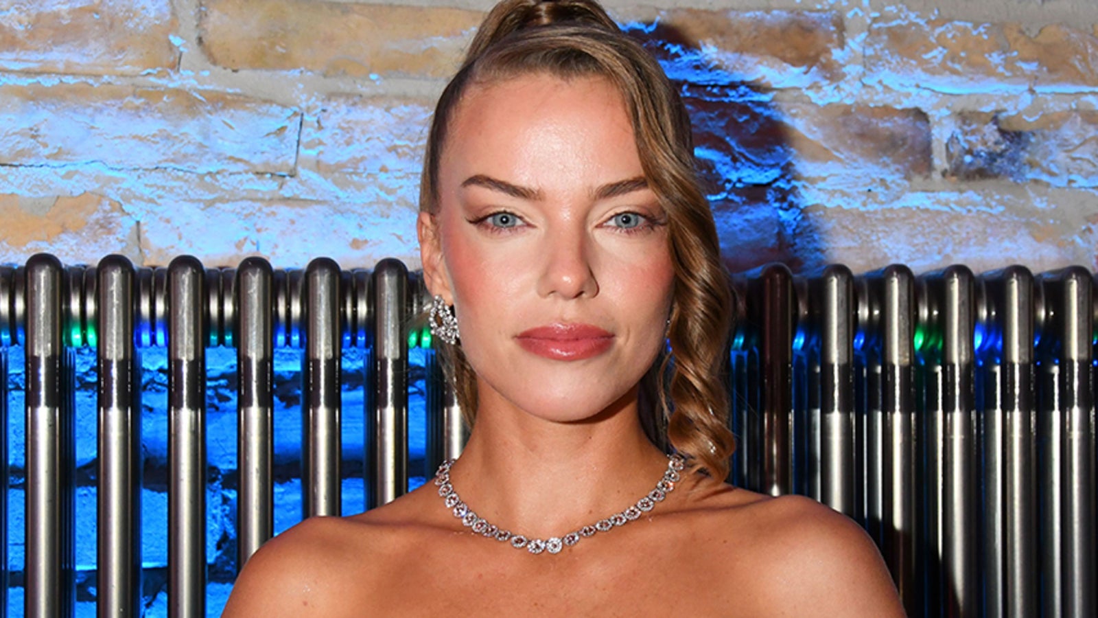 Nach Lombardi-Trennung: Laura Rypa wird jetzt von ihm getröstet - stars24