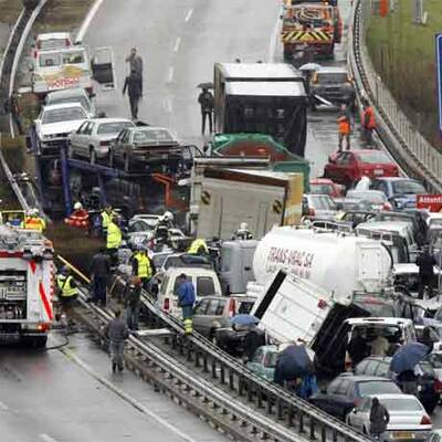 Massenkarambolage auf Schweizer Autobahn