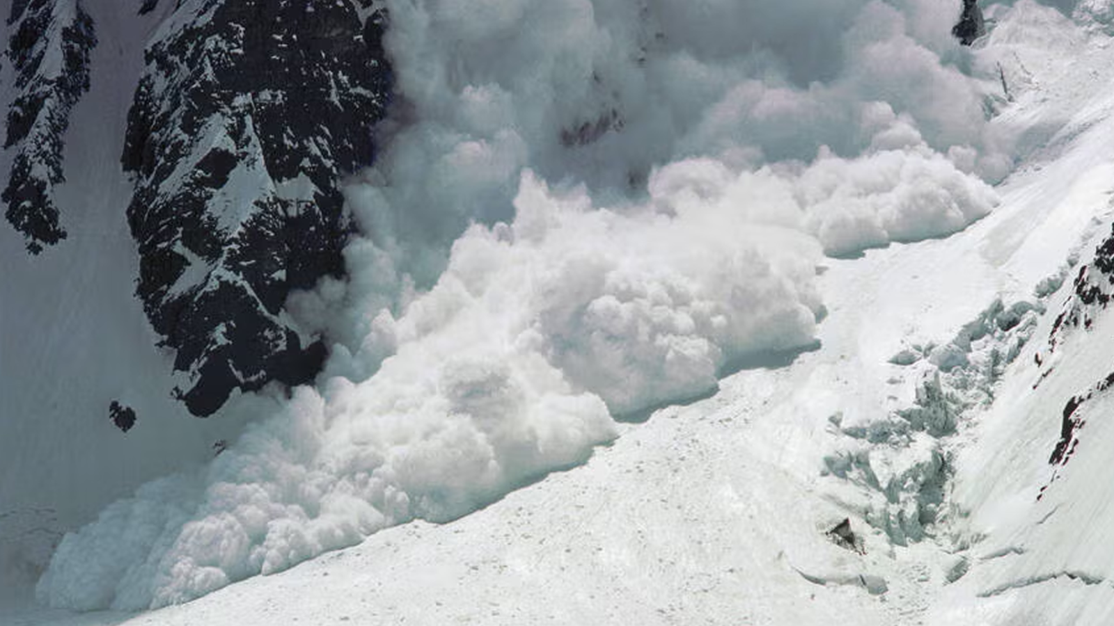 Schneelawine begräbt Mann (32) unter sich - tot  Kép