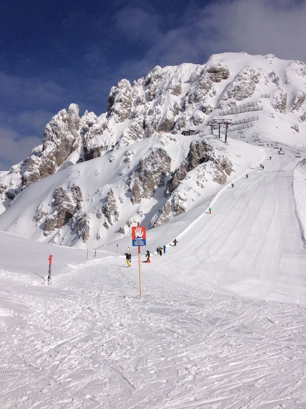 DIESE Skifahrer ignorieren Lawinengefahr