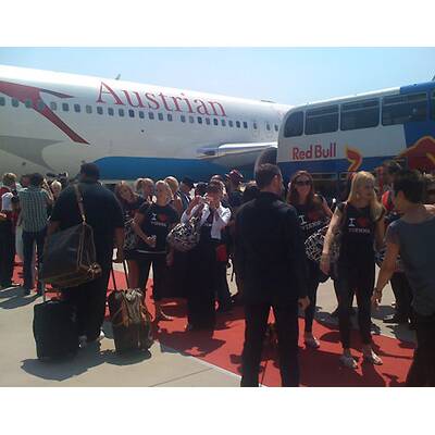 Promis im Life-Ball-Flieger