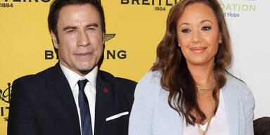 John Travolta, Leah Remini