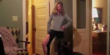 "Legbombing" -  Angelina Jolie Style