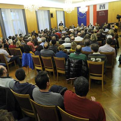Lehrer protestieren gegen geplantes Dienstrecht