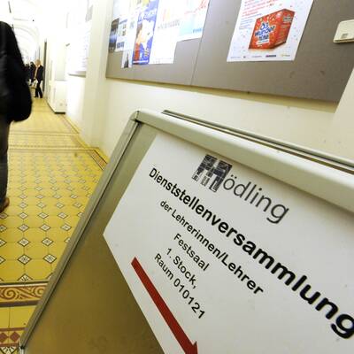 Lehrer protestieren gegen geplantes Dienstrecht