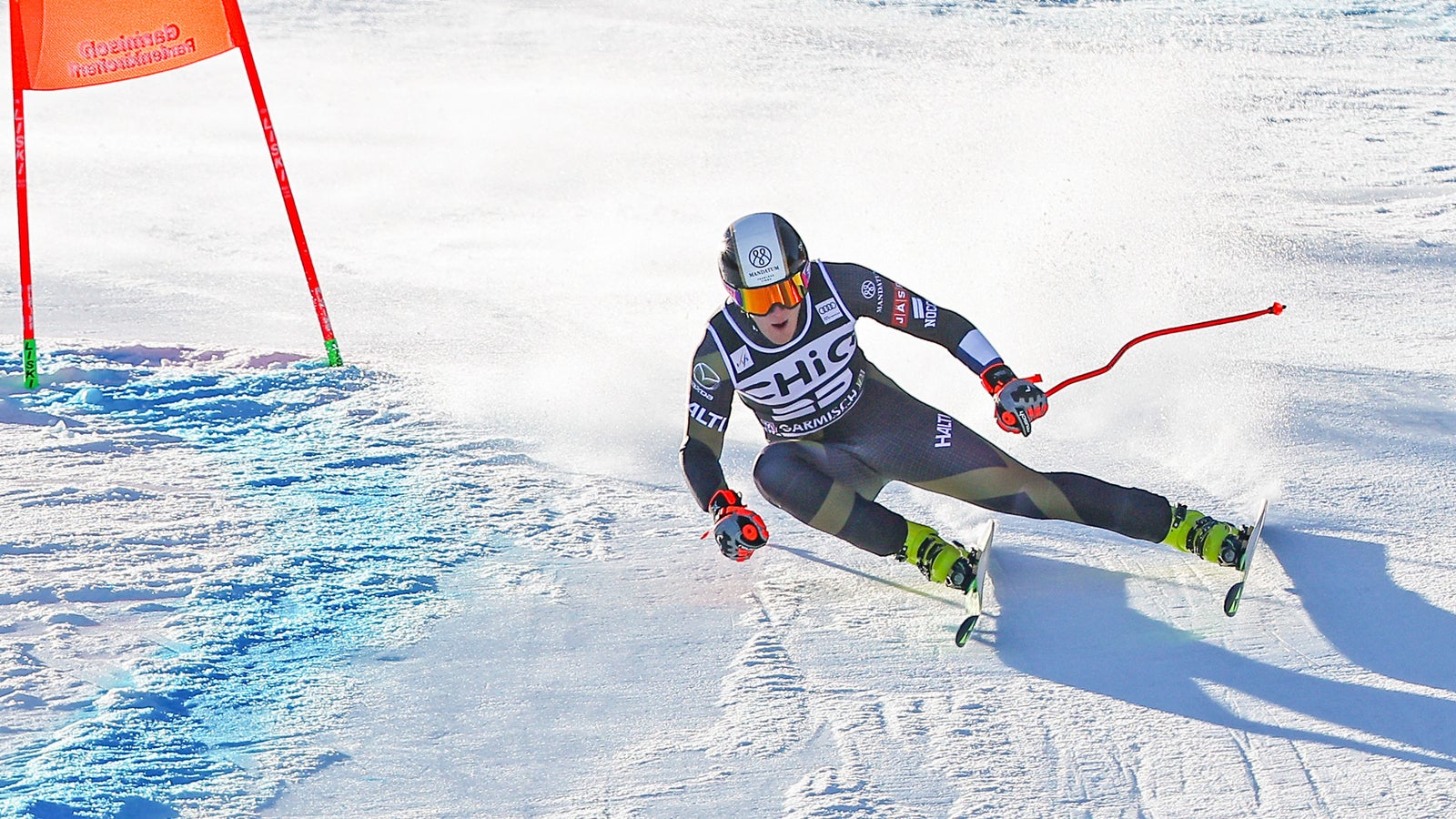 Mit Bier: Ski-Star meldet sich nach schweren Garmisch-Sturz Kép