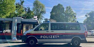 Bim &uuml;berfahrt Mann (96) vor Zentralfriedhof - tot