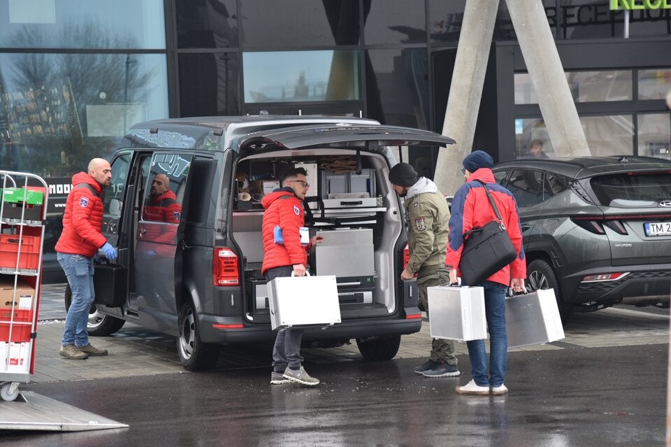 Schüler 13 stürzt in dne Tod Wr. Neudorf Hotel