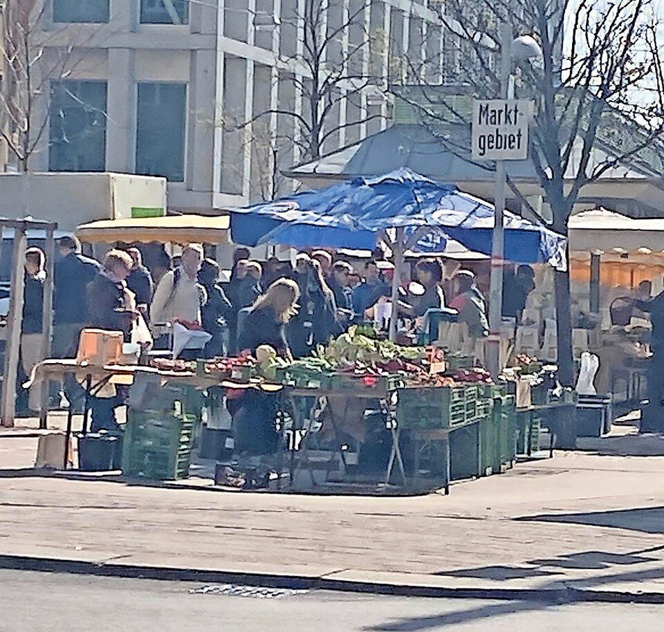 Leere Straßen, volle Parks: 