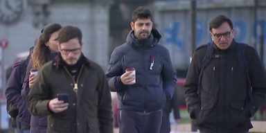 leute auf der stra&szlig;e