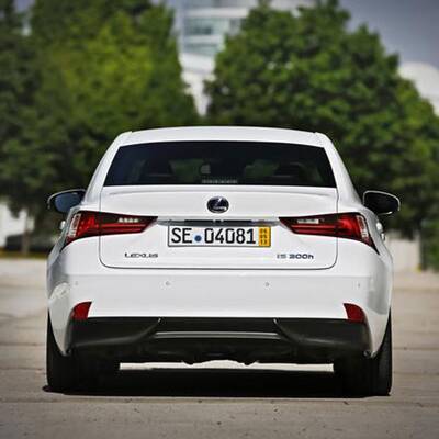 Lexus IS300h F-Sport