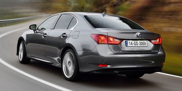 Lexus bringt jetzt den GS 300h