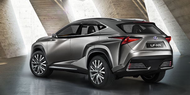 Lexus Kompakt-SUV im Batmobil-Look