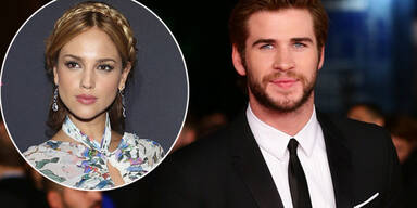 Liam Hemsworth, Eiza Gonzalez