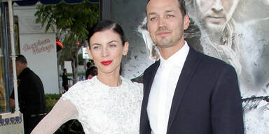 Liberty Ross, Rubert Sanders