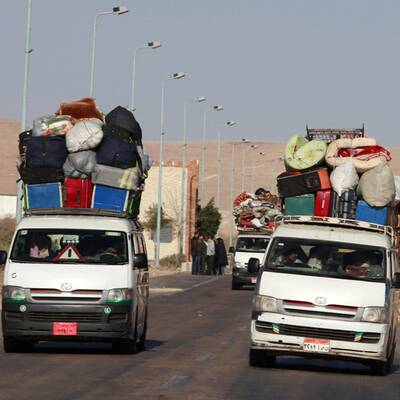 ...Teile der Armee sind übergelaufen.