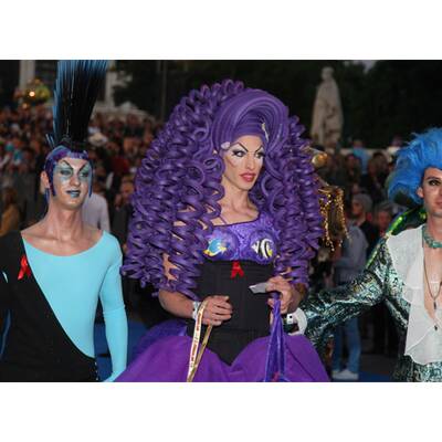 Blue Carpet: Die besten Kostüme am Life Ball