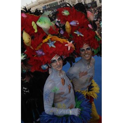 Blue Carpet: Die besten Kostüme am Life Ball