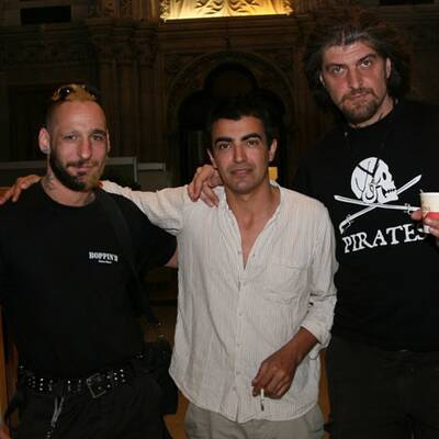 Letzte Vorbereitungen an der Bühne