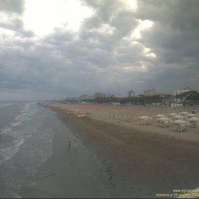 Gewaltige Gewitterwolken über Adria