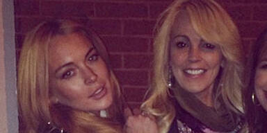 Lindsay Lohan, Dina Lohan