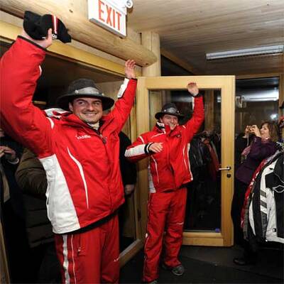 Goldene Linger-Brüder lassen sich feiern