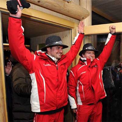 Goldene Linger-Brüder lassen sich feiern