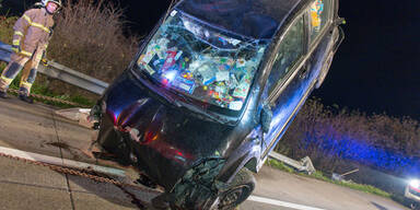 Drogenlenker überschlägt sich