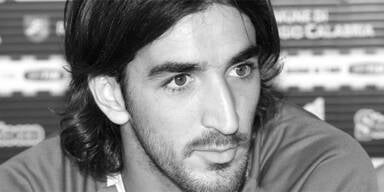 Italien geschockt: Profi stirbt auf Spielfeld 