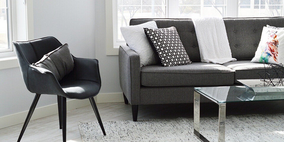 So finden Sie den Einrichtungsstil für Ihr Wohnzimmer