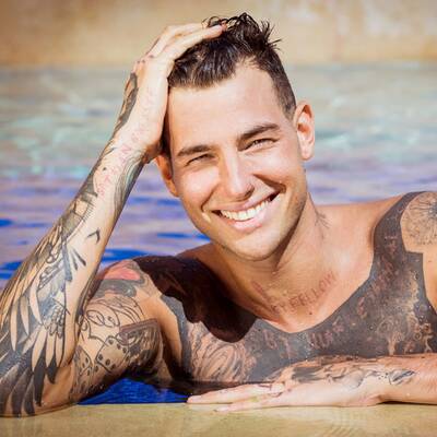 AUSGESCHIEDEN! Basti, 24