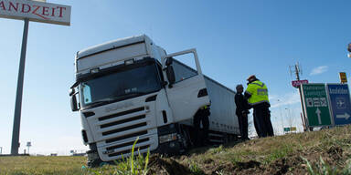 Lkw-Lenker wendete auf Autobahnzufahrt