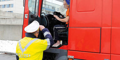 Lkw-Lenker mit über 2,5 Promille gestoppt