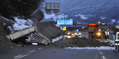 Toter Lkw-Fahrer: Familie klagt Asfinag
