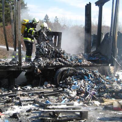 Lenker rettete sich in letzter Sekunde