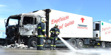 A1 nach LKW-Brand gesperrt