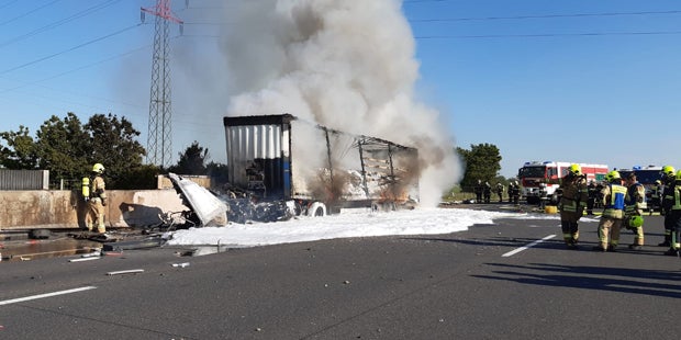 Lkw A2 Niederösterreich APA